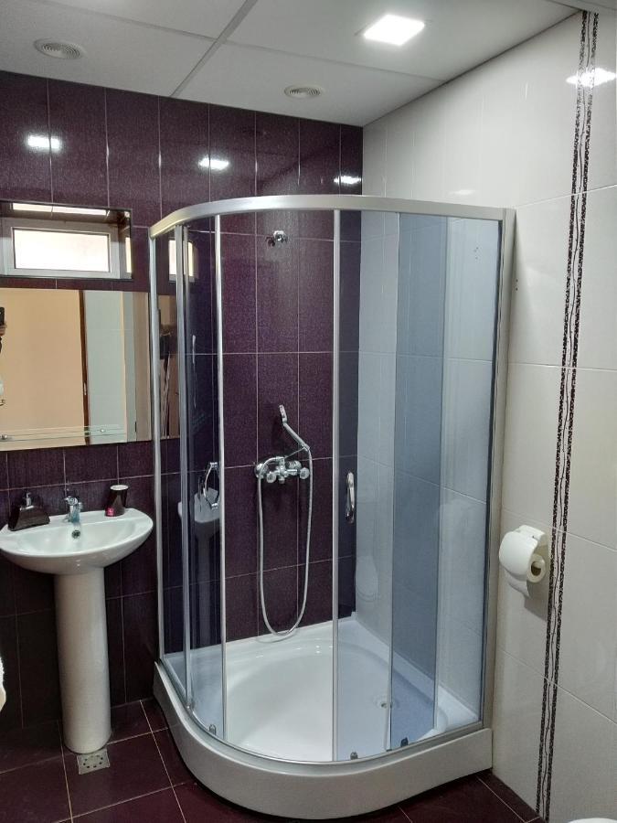 Downtown B&B Vanadzor Ngoại thất bức ảnh