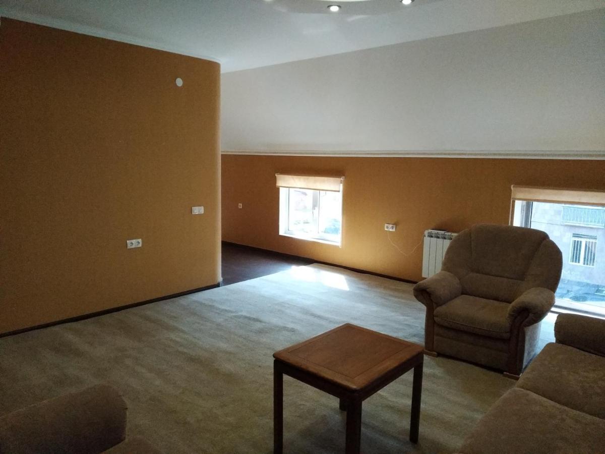 Downtown B&B Vanadzor Ngoại thất bức ảnh